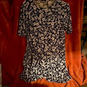 Old Navy Flowery Dress